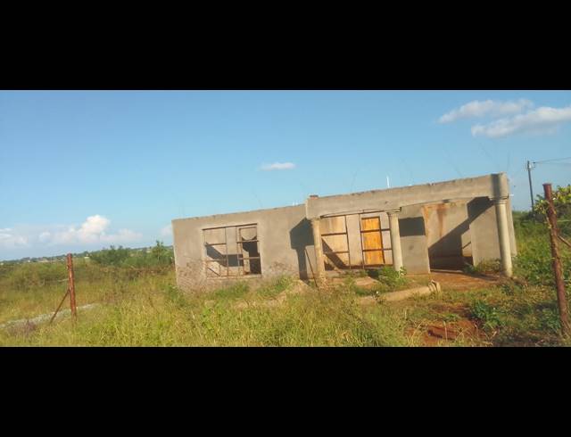 1,800M² VACANT LAND FOR SALE IN MALAMULELE RURAL